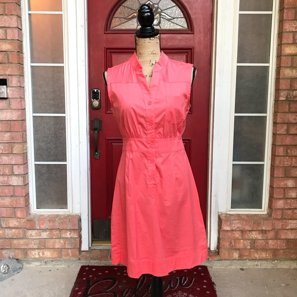 Beautiful Peach colored light weight dress. Accents your curves.